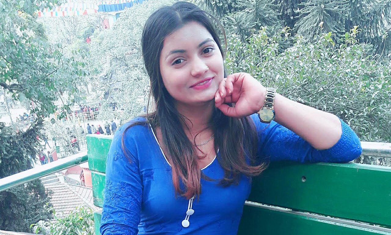 तिमी मेरै हुनुपर्छ भनौँ भने मेरो माया स्वार्थ होला, तिमी र मैले सँगै बिताएका ती पल फिर्ता देऊ