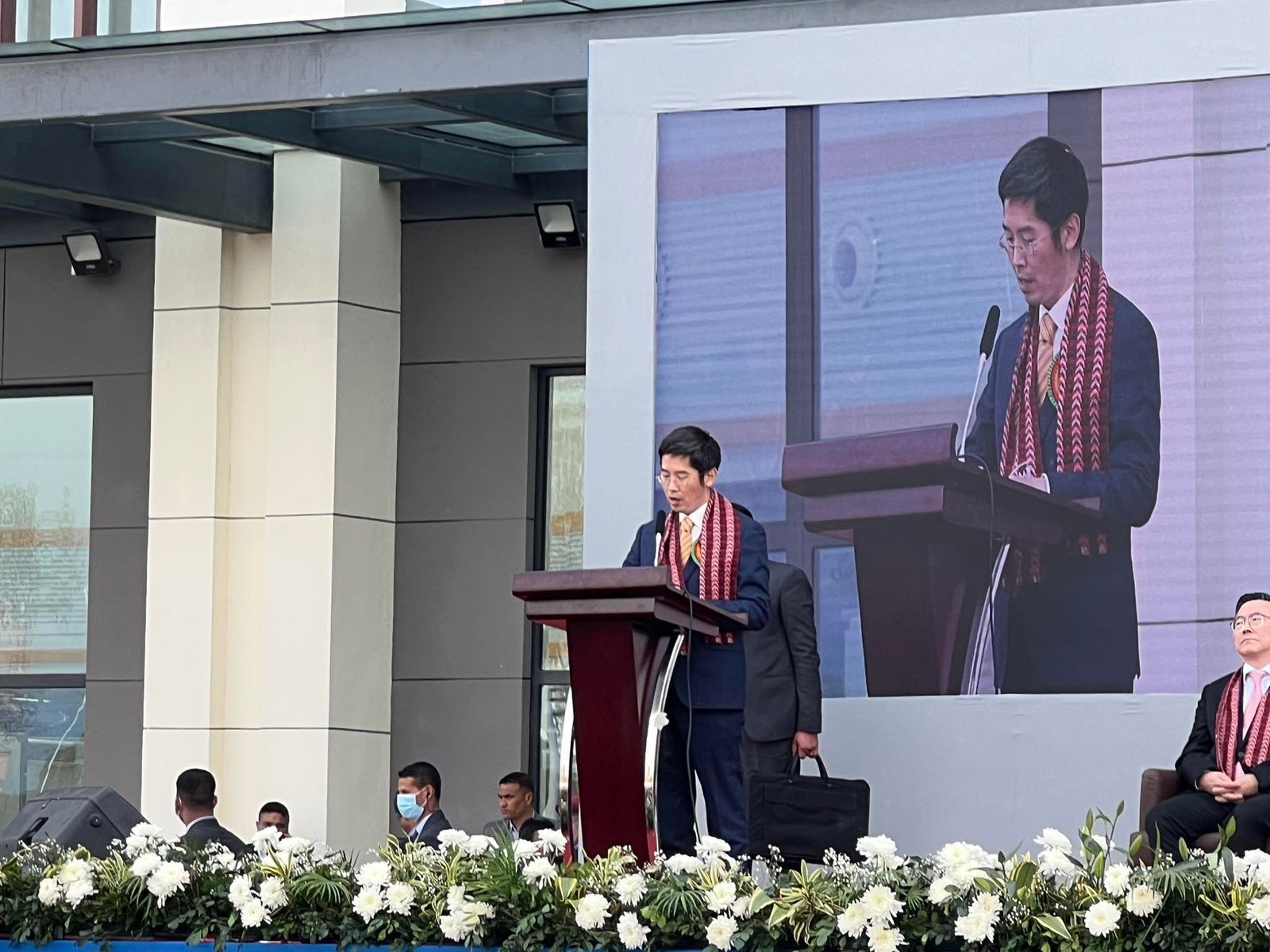 हिमाल पारी अन्तरदेशिय रेलमार्ग निर्माण गर्न आतुर छौँः चिनियाँ का.वा. राजदुत सिन