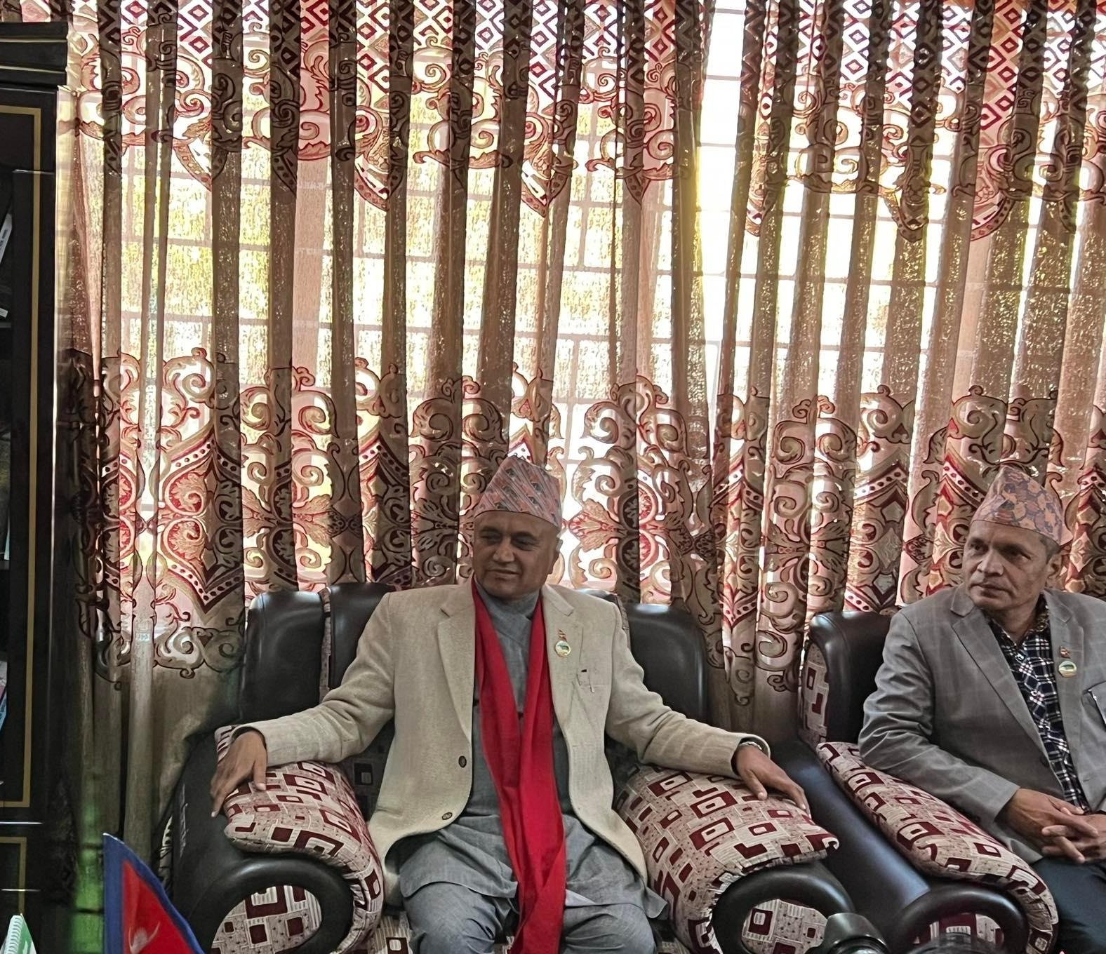 गण्डकी प्रदेशका मुख्यमन्त्री अधिकारीलाई विश्वासको मत प्राप्त
