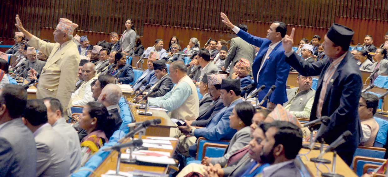 निष्पक्ष छानबिन गर्न र संलग्न सबैलाई कारबाही गर्न सांसदहरूको माग :शरणार्थी प्रकरण