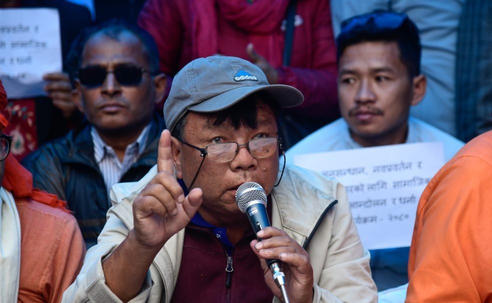 सरकारका प्रतिनिधि र राष्ट्रिय आविष्कार केन्द्रका संस्थापक महावीर पुनबीच आज पनि वार्ता हुँदै