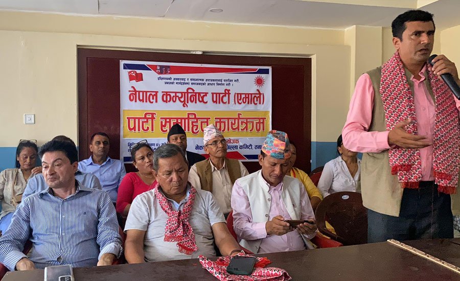 एकीकृत समाजवादीका तनहुँ जिल्ला अध्यक्ष कार्की एमालेमा