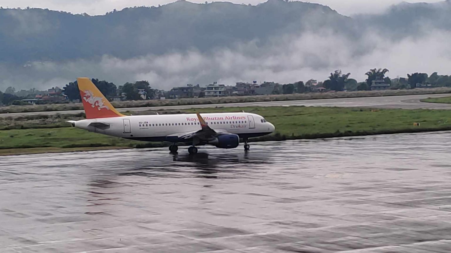 भुटानको ड्रुक एयरले थाल्यो पोखरा अन्तर्राष्ट्रिय  विमानस्थल बाट पहिलो व्यवसायीक उडान