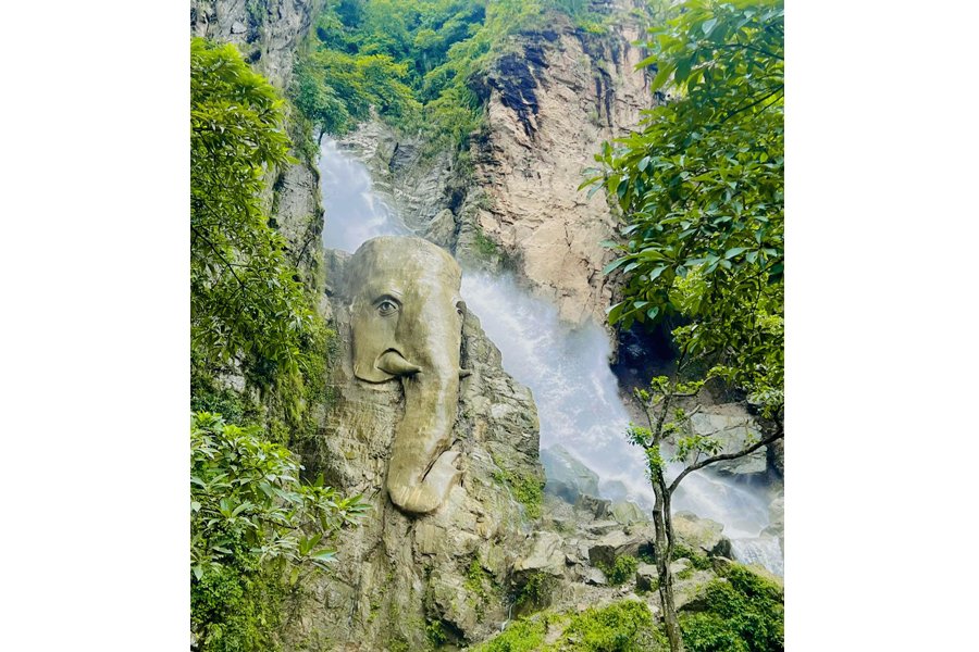आन्तरिक पर्यटनको गन्तव्यस्थल तनहुँको ‘ऐनापहरा’