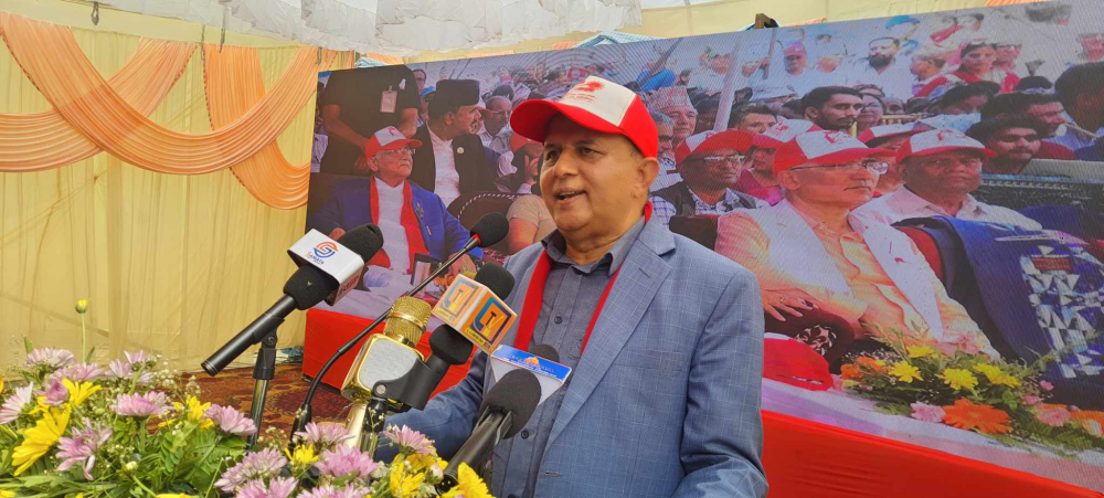 विष्णु पौडेल र म मा कुनै गुटबन्दी छैनः शंकर पोखरेल