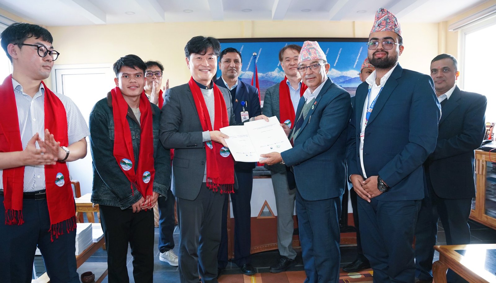 कोरियन टोलीले बुझायो पोखराको हरित यातायात प्रणाली विकास परियोजनाको अध्ययन प्रतिवेदन